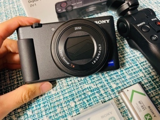 Sony ZV-1 、ほぼ新品