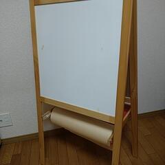 IKEAのイーゼル譲りますの画像