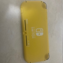 Nintendo Switchライト (黄色)の画像