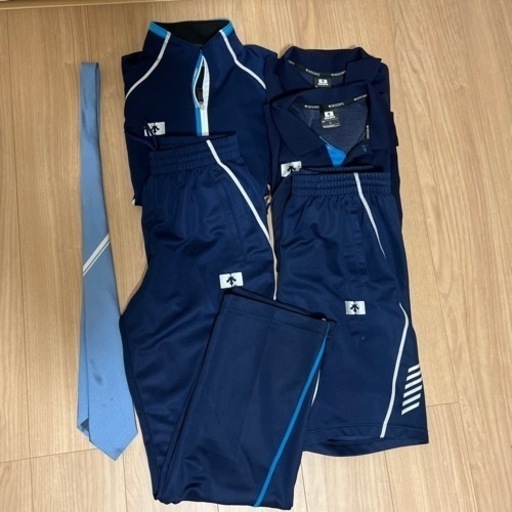 神戸国際大学附属高等学校　制服一式　鞄　体操服