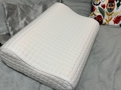 枕　ピロー　Pillow 寝る　ベッド　Ikea イケア