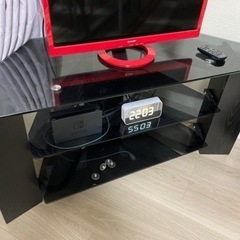 取引中　コーナーテレビ台　ガラス　ニトリ？