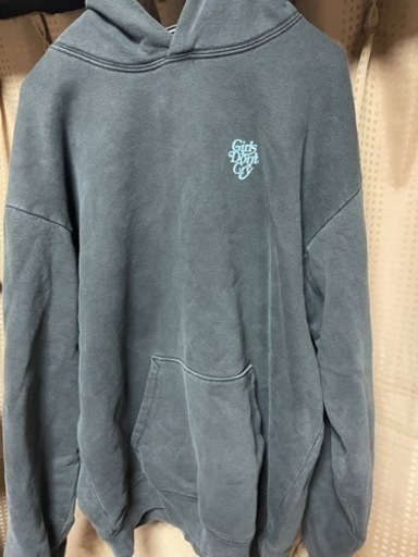 Girls Don't Cry ガールズドントクライ パーカー 伊勢丹 Supreme