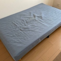 セミダブルサイズ ベッド