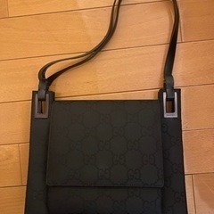 GUCCI G柄ハンドバッグ