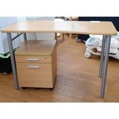 お取引者決定【美品】【コンセント2口付】システムデスクセット　ス...