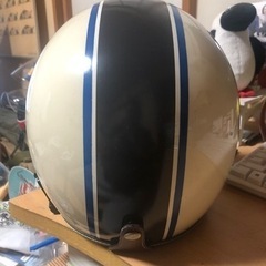 【値下げ】非売品　志摩りん　ヘルメットとグローブの画像
