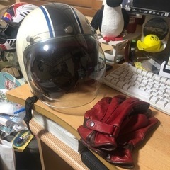 【値下げ】非売品　志摩りん　ヘルメットとグローブの画像