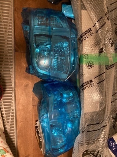 レジアスエース　3型　フロントライト