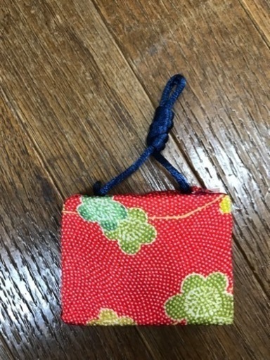 江戸小紋の生地から作られた飾り物