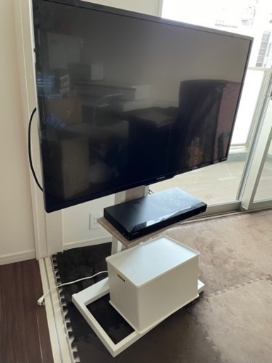 FUNAI テレビ　43インチ　テレビ台付き