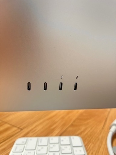 iMac 2021 24インチ　8コアCPU 8コアGPU 16GB 1TB ホワイト　Apple