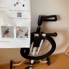 ♪美品♪軽量折りたたみベビーカー　本体2.2キロ　説明書付きの画像