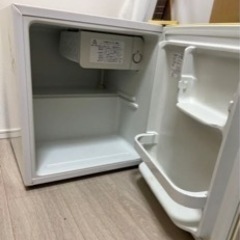 【美品】エラヴィタックス　46L 小型冷蔵庫　1ドア冷蔵庫　吉井電気の画像