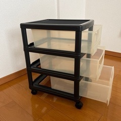 収納ケース3段キャスター付【取りに来てくださる方限定】【23/3月末まで】の画像