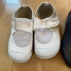 スノーブーツ、長靴、上履きの画像