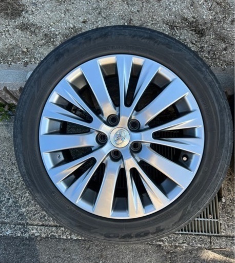 トヨタ純正18インチタイヤとアルミホイール4本セット