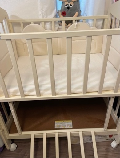 【商談中】カトージ　ミニベビーベッド　ハイタイプ