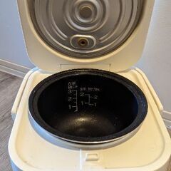 【無料】炊飯器 3合の画像