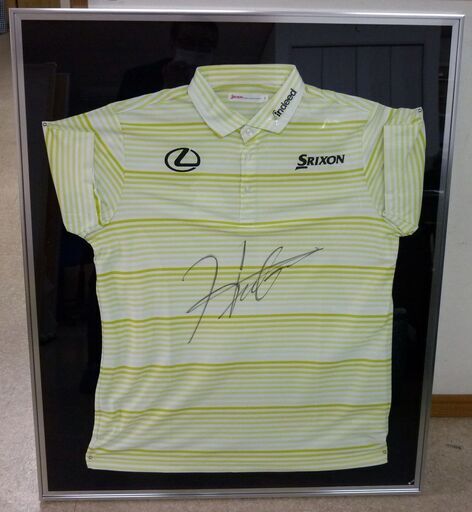 松山英樹ユニフォーム額