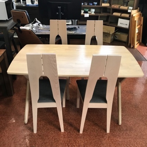 ダイニングセット  4人用