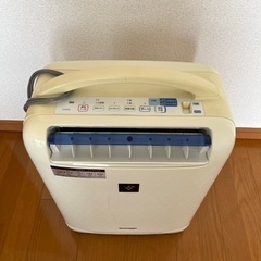 シャープ 除湿器【取りに来てくださる方限定】の画像