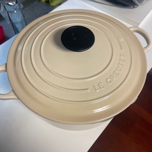 決まりました！ル・クルーゼ　鍋