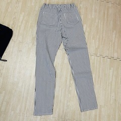 ストライプ柄 パンツの画像