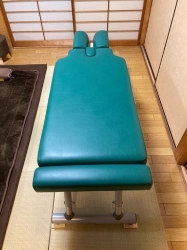 【値下げ】カイロベッド　マッサージベッド　施術ベッド整骨院　整体院