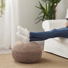 Ikea プーフの画像