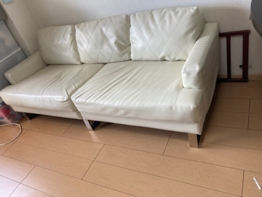 白ソファー❗️沖縄市