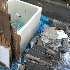 お風呂解体のガラ等の画像
