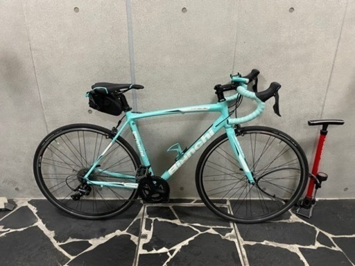 ロードバイク Bianchi Via nirone 7 Sora