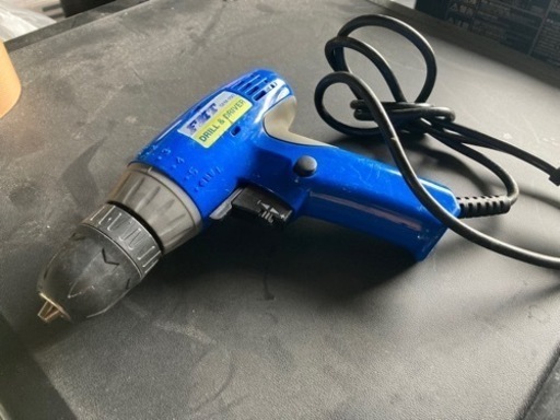 ● 電動工具、ドリル、ドライバー