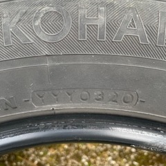 中古タイヤ2本　195/65R15の画像