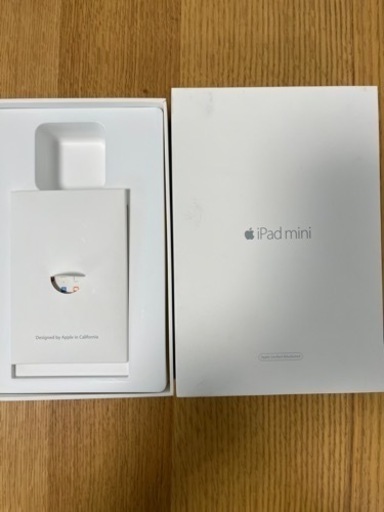 iPad mini4 64GB タブレット　Wi-Fiモデル　ケース　カバー　箱　セット