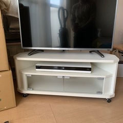 【取引先決定】テレビ台キャスター付き【美品】の画像