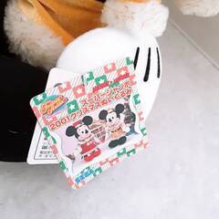 ぬいぐるみ（ミッキーマウス　黄色のサンタコスチューム）の画像