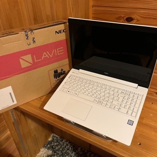 10万で購入Corei5 LAVIE 美品ノートPC 1TB