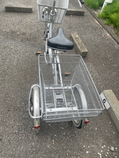 大人用　三輪自転車
