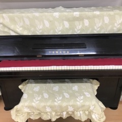 ヤマハ　アップライトピアノ　椅子セットの画像