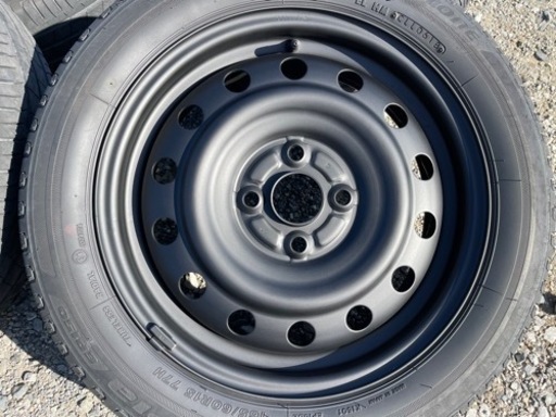 【美品】キャスト　純正　14インチ　タイヤホイールセット　マットブラック　