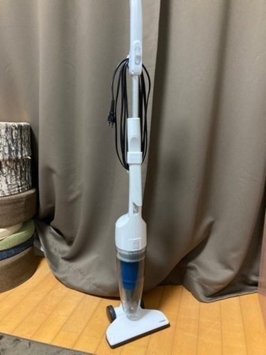 ツインバードサイクロンスティック　¥1000