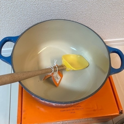 【新品】ル・クルーゼ(LECREUSET) 鍋 20cm