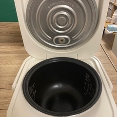 ニトリ 炊飯器 3合炊きの画像