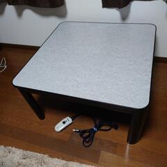 美品！！コタツ（天板リバーシブル）の画像