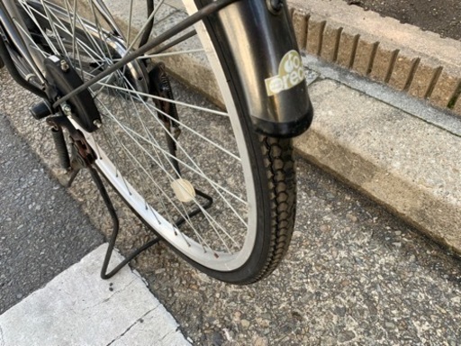 ??　美品　ママチャリ　２７インチ　黒　ライト　付き　カギ　付き