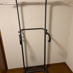 懸垂器、ぶら下がり健康器、筋トレ、腕立ての画像