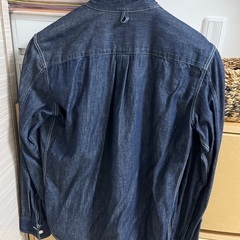 relumeのシャツの画像