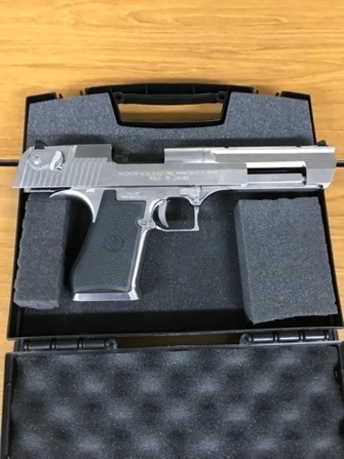 東京マルイ デザートイーグル  ハードキック　ガスブロ＋予備マガジン・装備品！